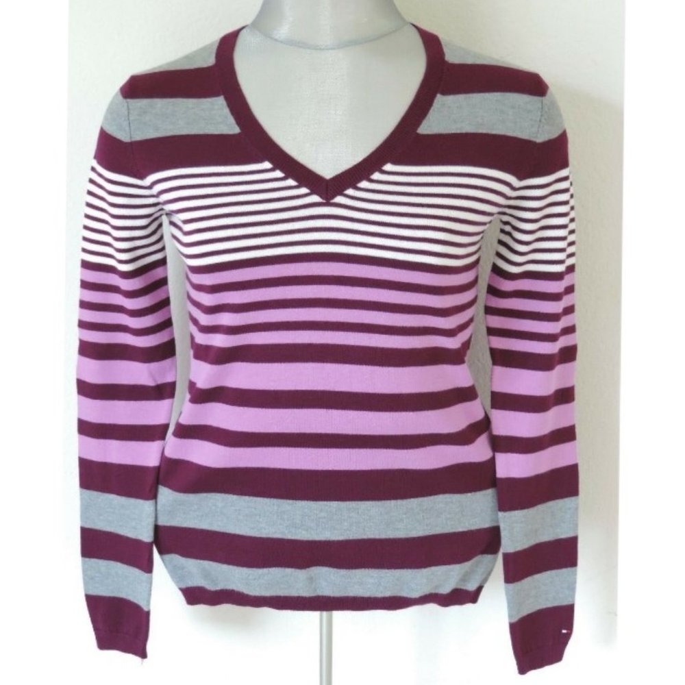 Tommy Hilfiger Women's Striped V-neck Sweater Size: XS